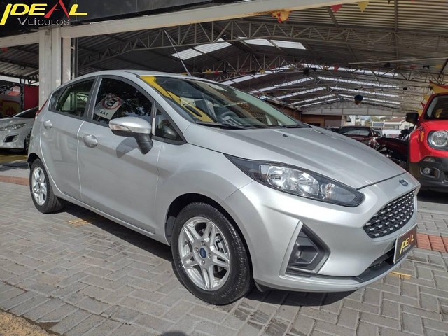 FORD FIESTA 16SEL AT