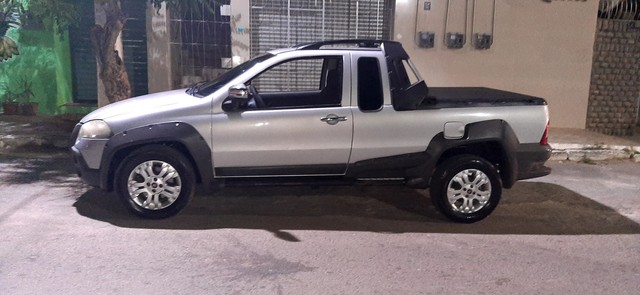 FIAT ESTRADA ADEVENTURE COCKER 1.8 16V CABINE ESTENDIDA