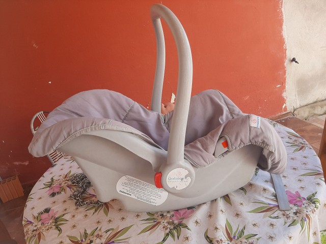 Carrinho + bebê conforto 180,00 - Foto 2