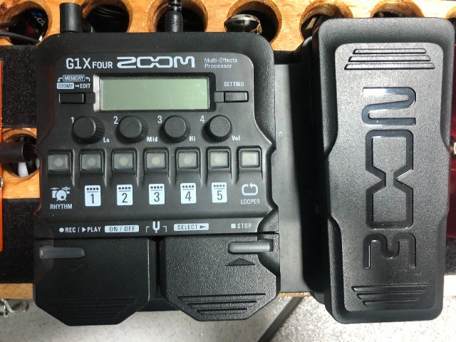 zoom g1x four olx