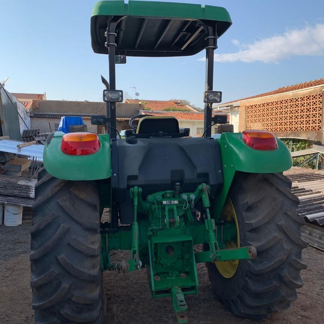 Trator agrícola  - Foto 2