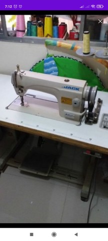 Máquina de costura reta industrial 