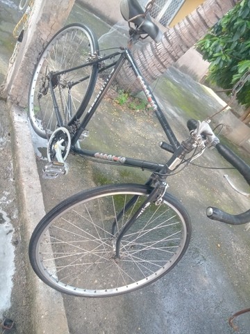 Bicicleta corrida caloi 10 retrô com quadro de Peugeot quadro de ferro  decada de 70 - Ciclismo - Olavo Bilac, Duque de Caxias 996291408 | OLX