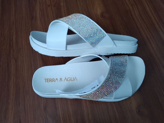 chinelo confort terra e água Branco com pedrinhas ortopédico - entrego 
