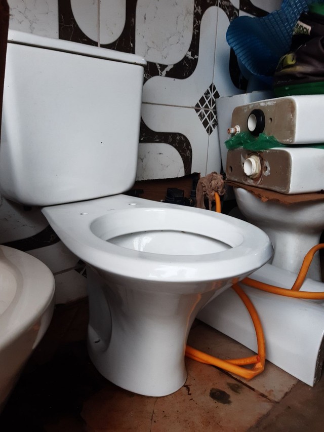 Vaso acoplado celite série luxo semi novo