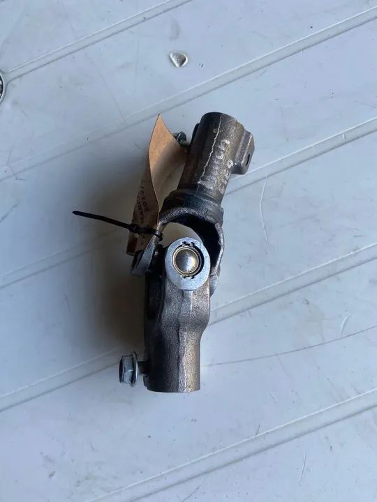 Joelho Cruzeta Coluna Direcao Nissan Versa / March Original - Foto 2