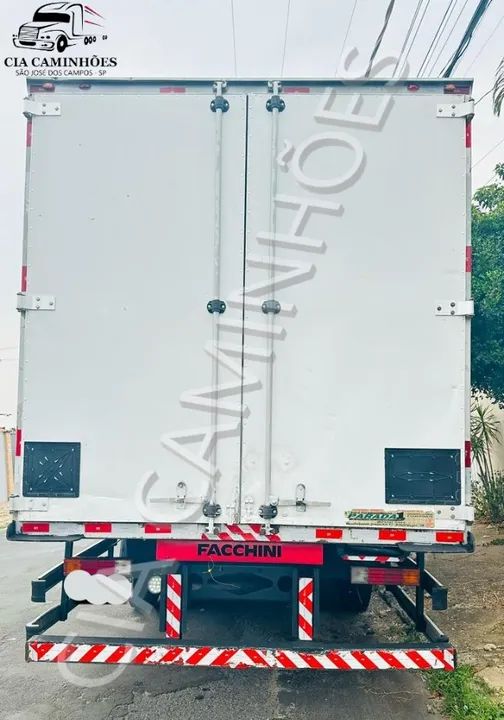 MB ATEGO 2430  LEITO CAMA ANO 16 AUT. BAU 9M - Foto 7