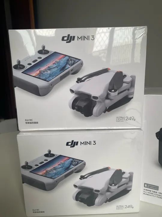 Drone DJI Mini 3 Rc e MIni 3Fly More Combo Plus