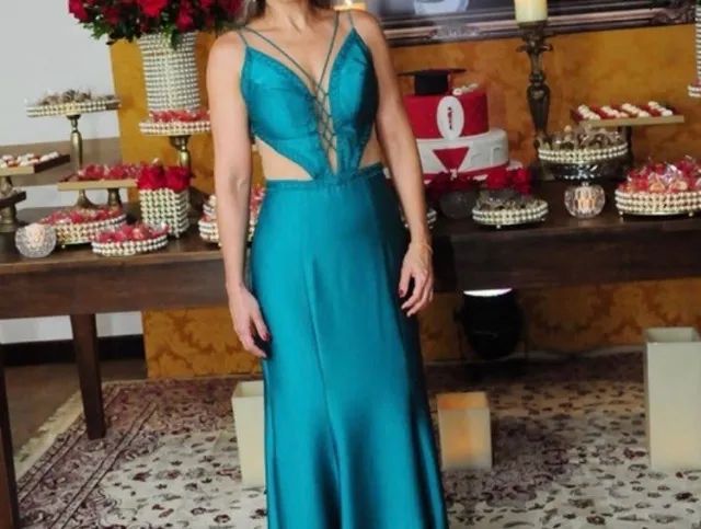 Vestido verde festa
