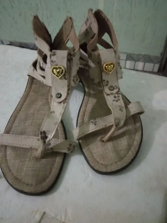Sandálias e sapatos 37/38 - Foto 6