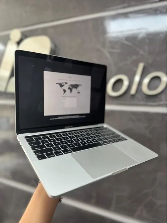 Macbook Pro 2019 Touch ID / Touch Bar - i5 - 8GB ram - 256SSD -  - Foto 4