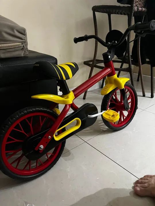 Bicicleta infantil aro 12 - Foto 3
