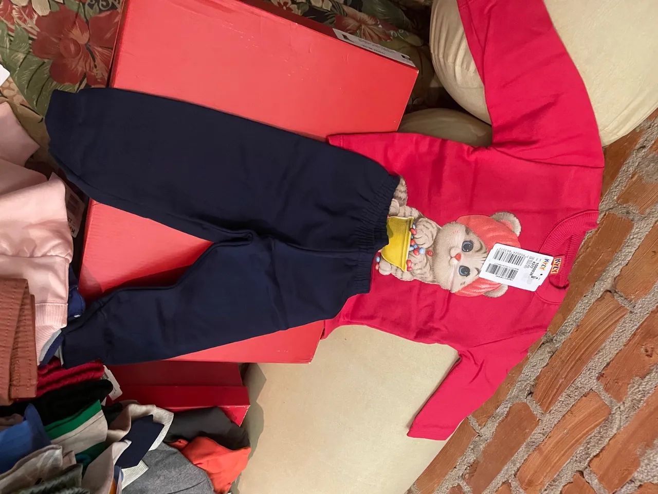 Conjunto Kyly de Blusa e Calça para Menina