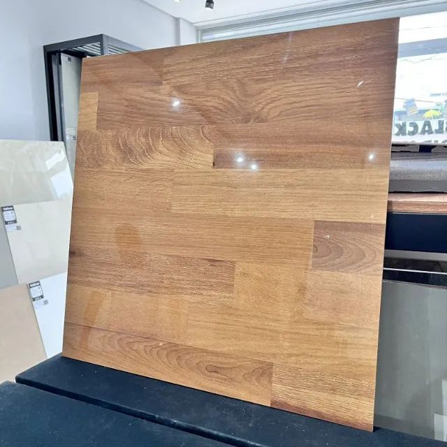 PISO POLIDO RETIFICADO 53X53 