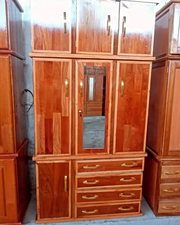 Guarda roupa de solteiro 3 portas com maleiro NOVO! - Foto 3