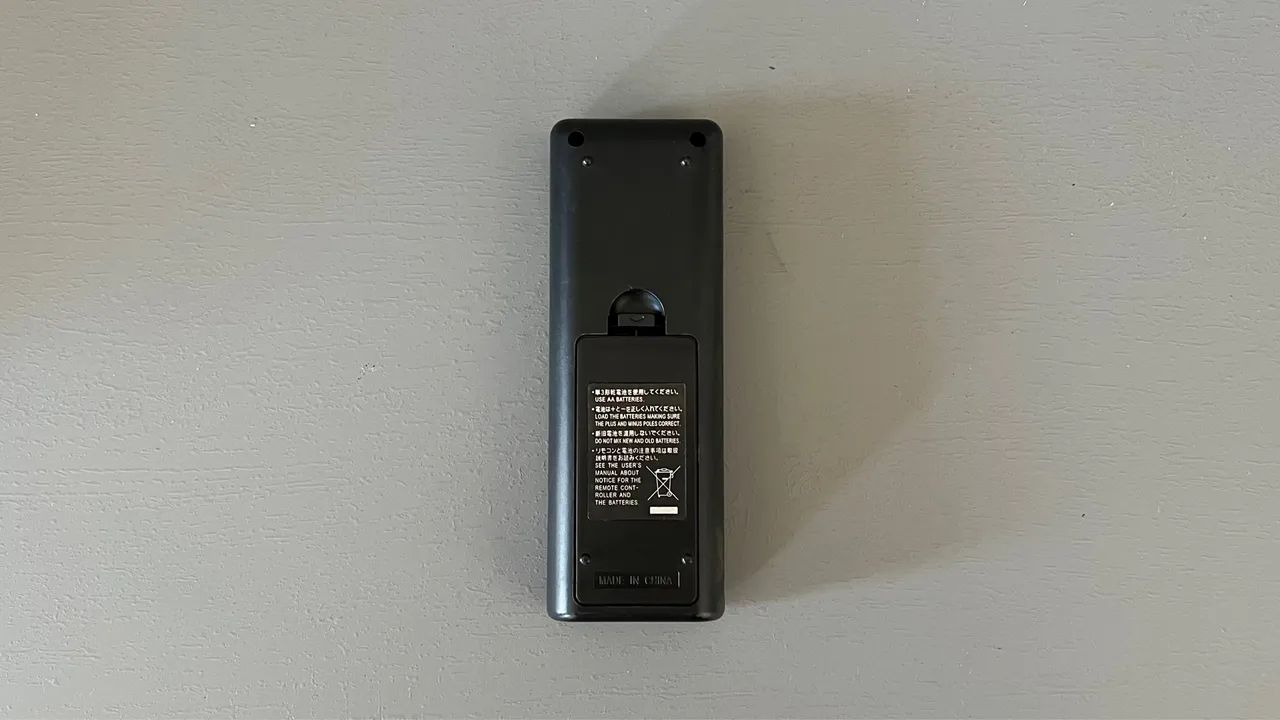 Controle remoto projetor Hitachi - Foto 2