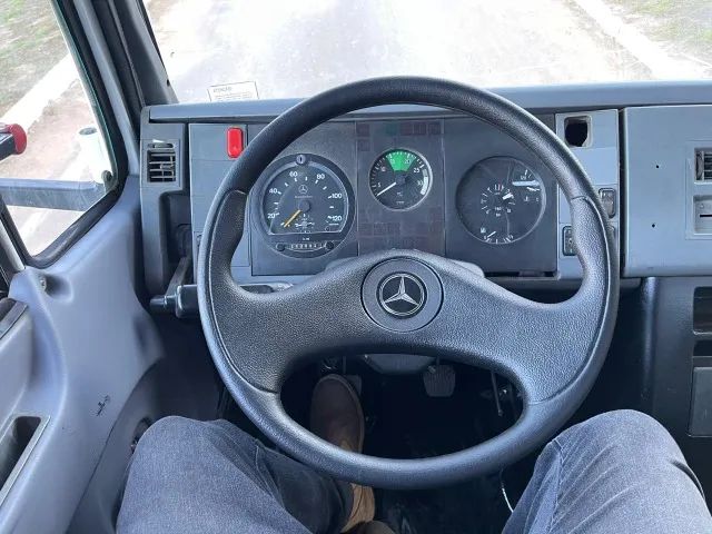 Merceds-benz 710 plus  - Foto 10