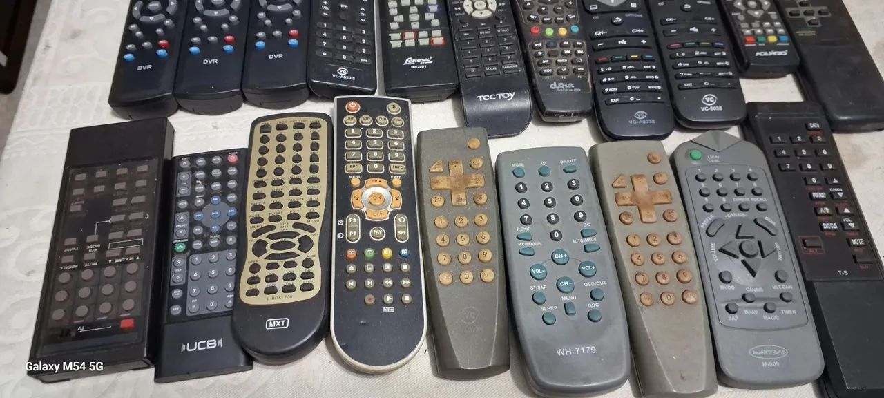 Controle para dvd e outros  - Foto 2