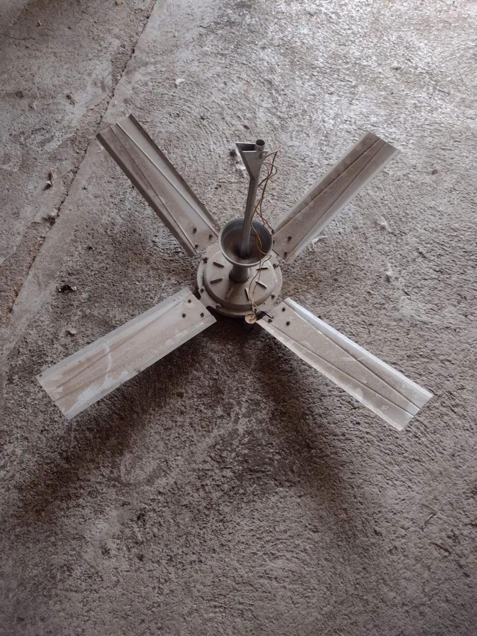 Ventilador de Teto Usado
