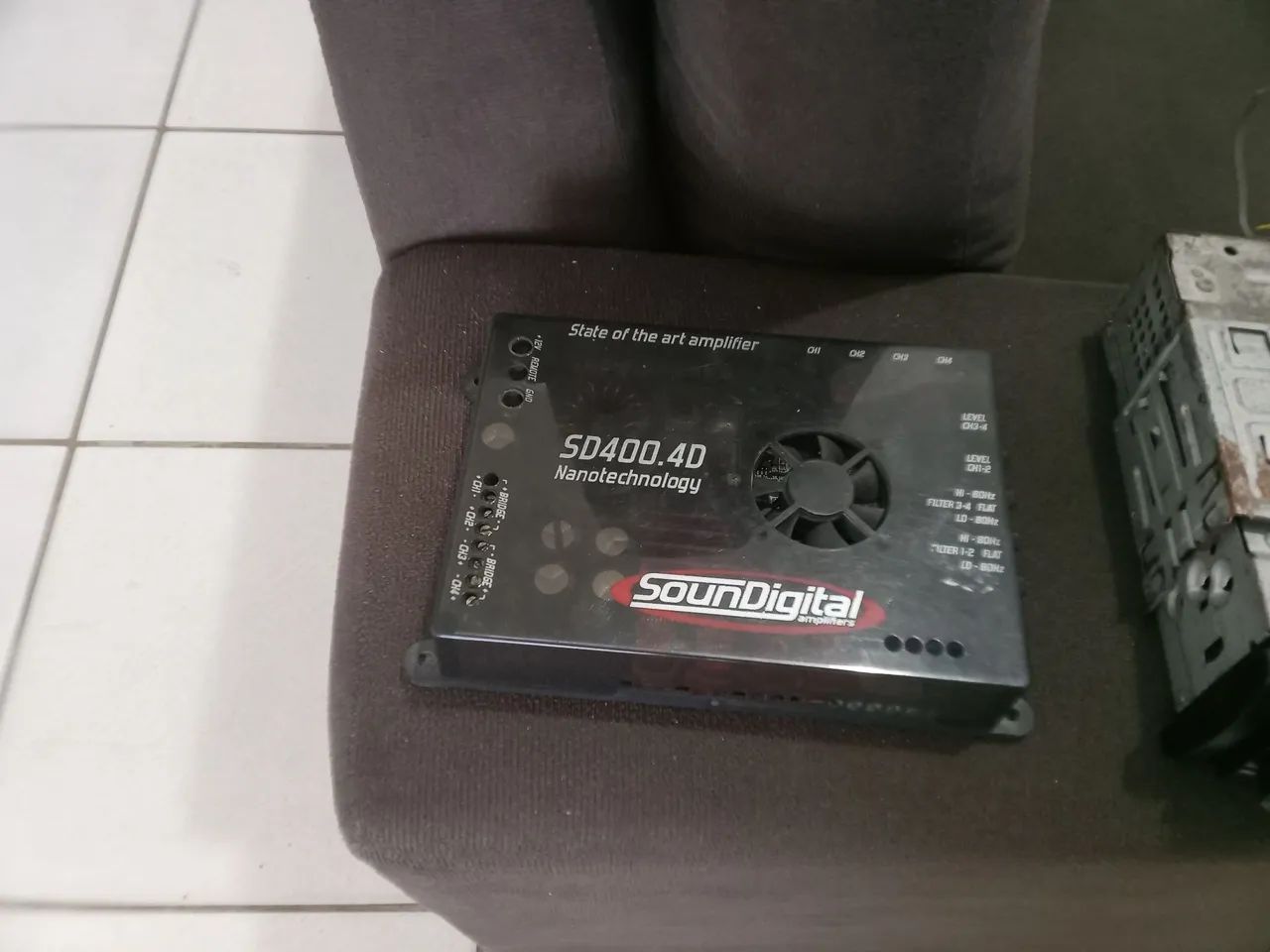 Caixote e módulo64520775582723122