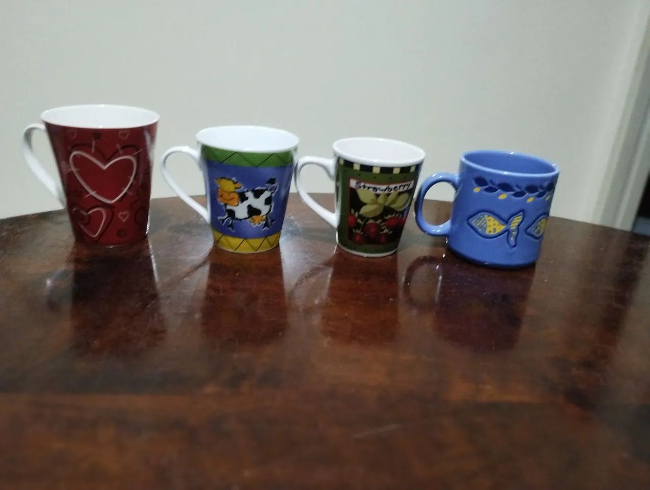  Canecas Coloridas Diversas - Louça 2 - Foto 2