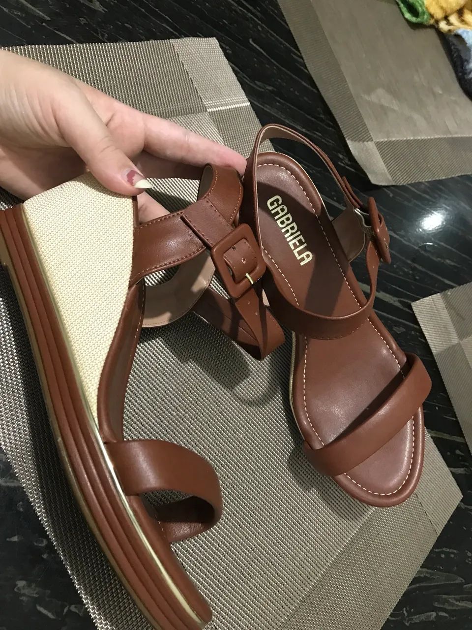 Sapato Anabela 30 reais  - Foto 2