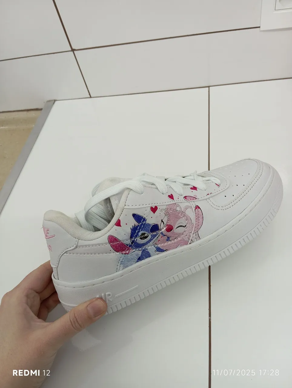 Tênis Stich novo