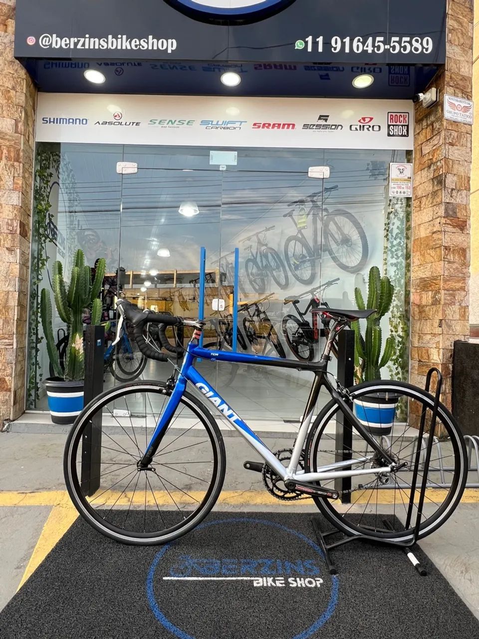 SPEED GIANT TCR M/L (54/56) - SHIMANO TIAGRA 2x9v - RODAS SHIMANO RS - MUITO NOVA - Foto 2
