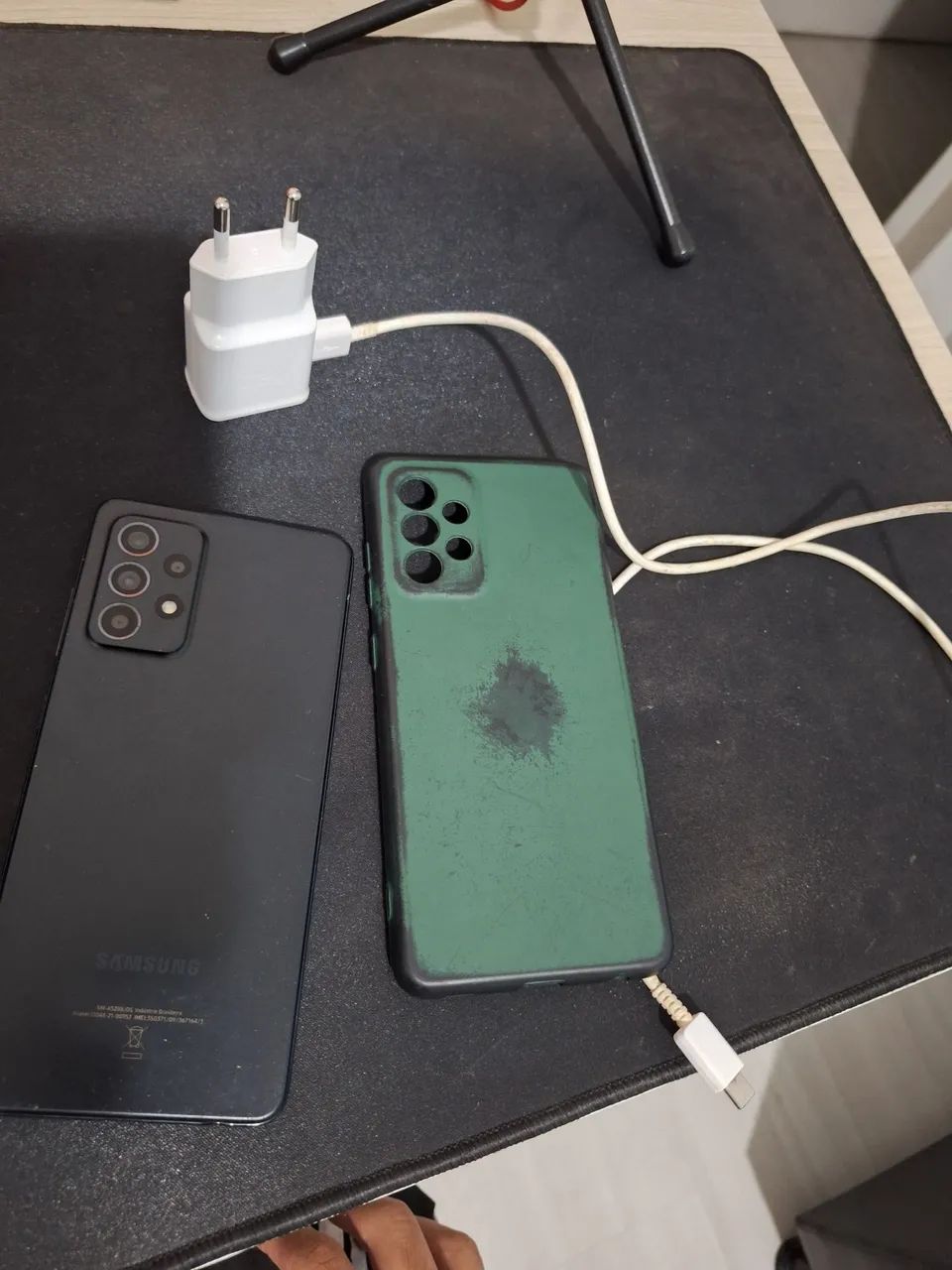 Samsung A52 com carregador, capinha, funcionando 100% - Foto 4
