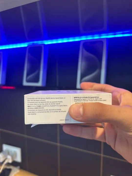 AIRPODS 3 BRANCO NOVO - Foto 2