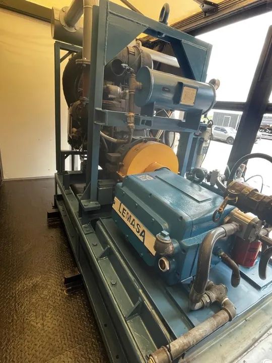 Bomba Hidro Jato LEMASA L-100 c/ pistão P-16 UAP. 30.000 psi