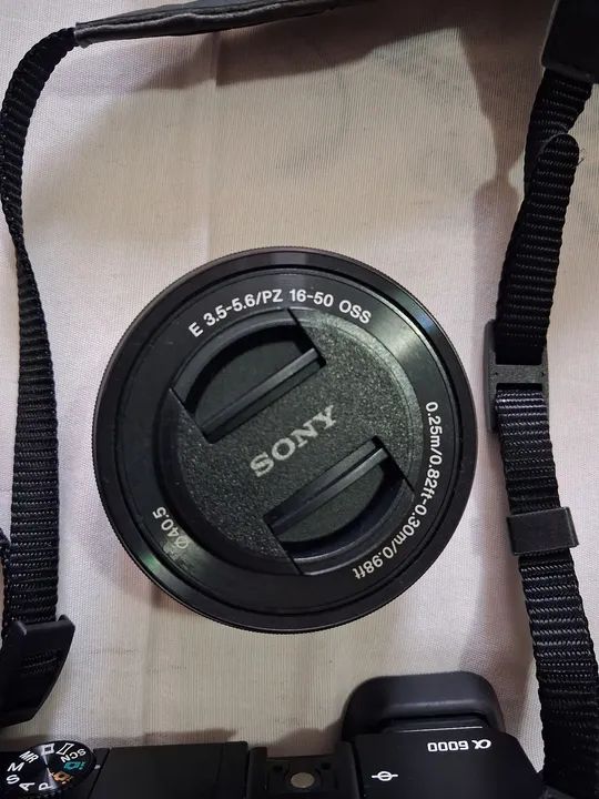 Sony Alpha 6000 e lentes - Foto 2