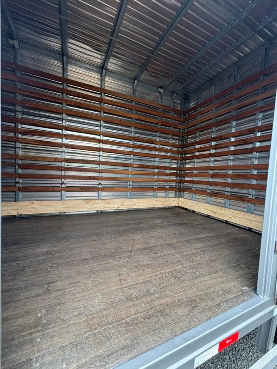 Mercedes-Benz Accelo 1016 Automático - Foto 9