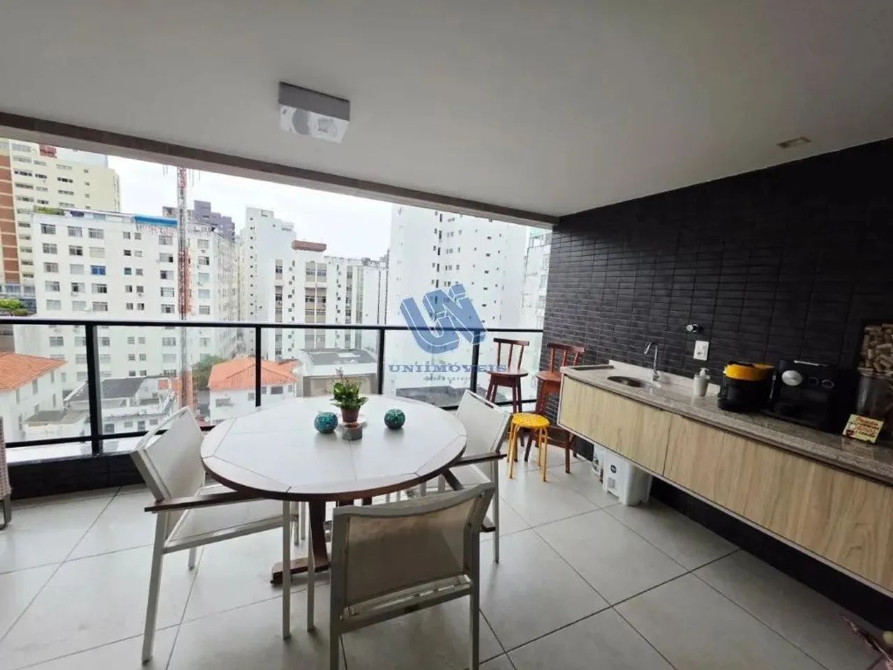 Apartamento na Barra 2 quartos sendo 1 suite 70m2 - Foto 3