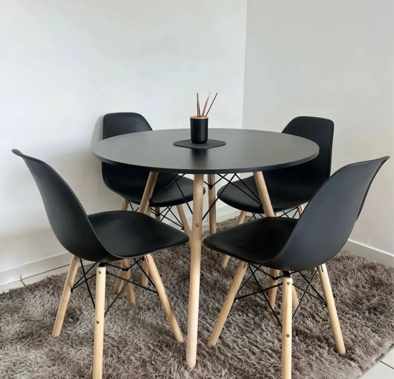 Conjunto Mesa com 4 cadeiras, Entrega e monta no mesmo dia! - Foto 5