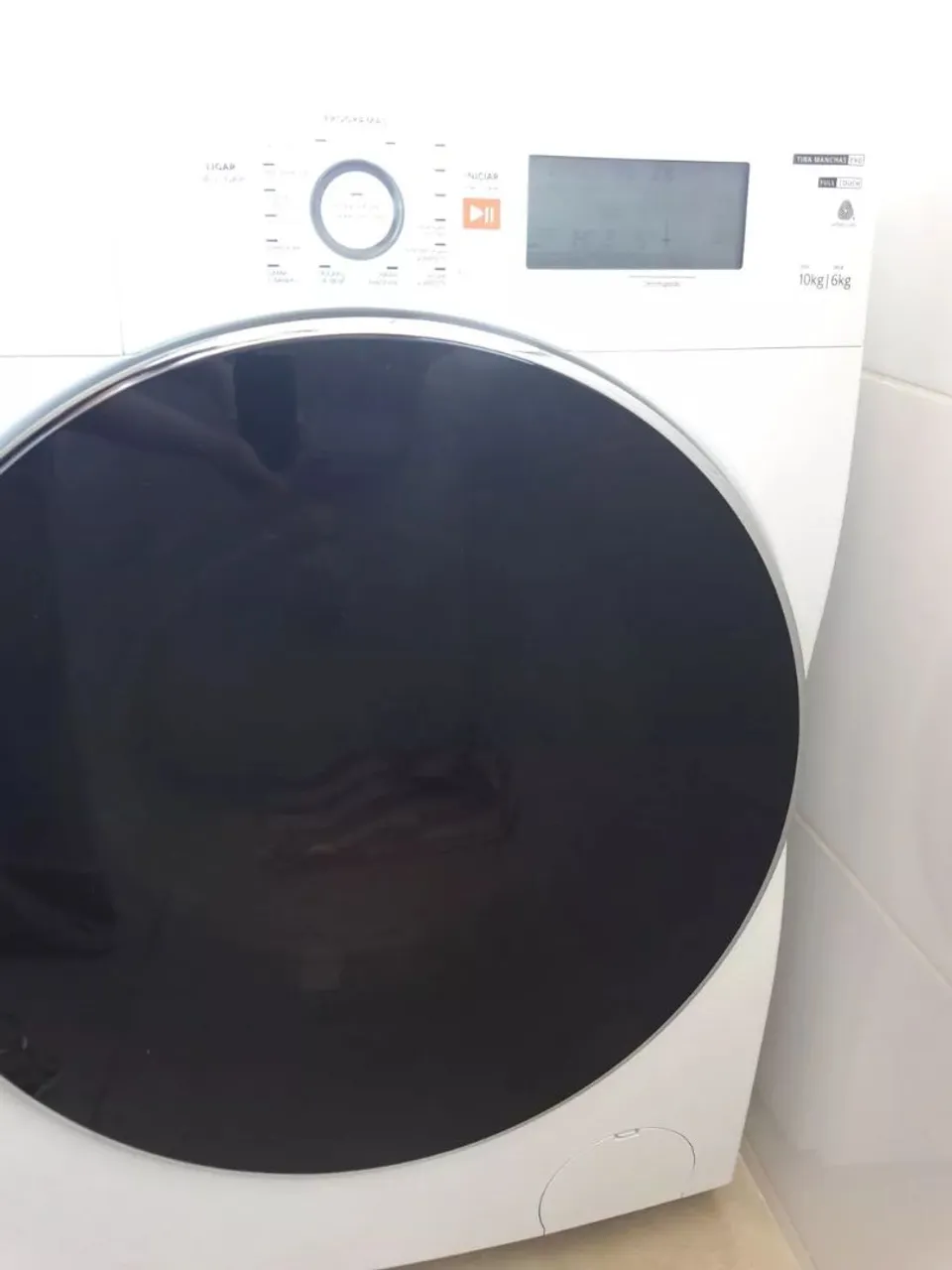 Máquina de Lavar e Secar 10kg