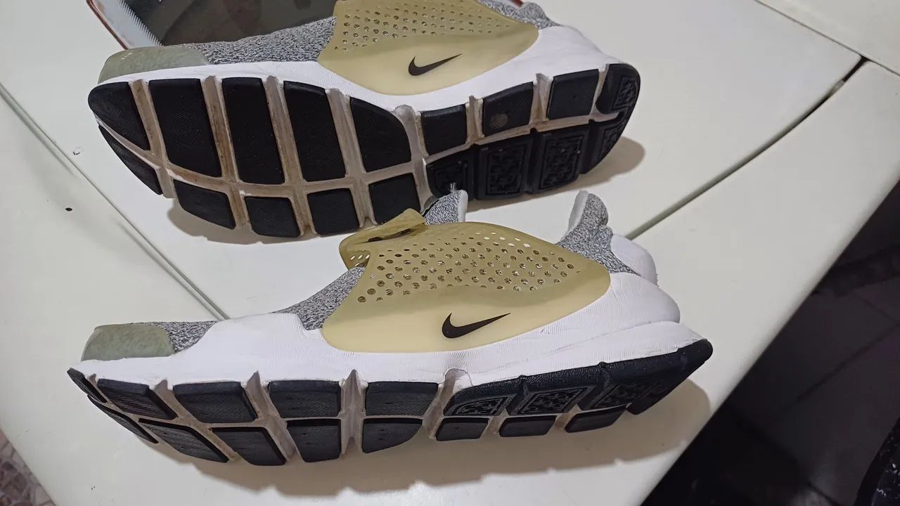 Tênis Nike Flyknit - Cinza - Foto 3