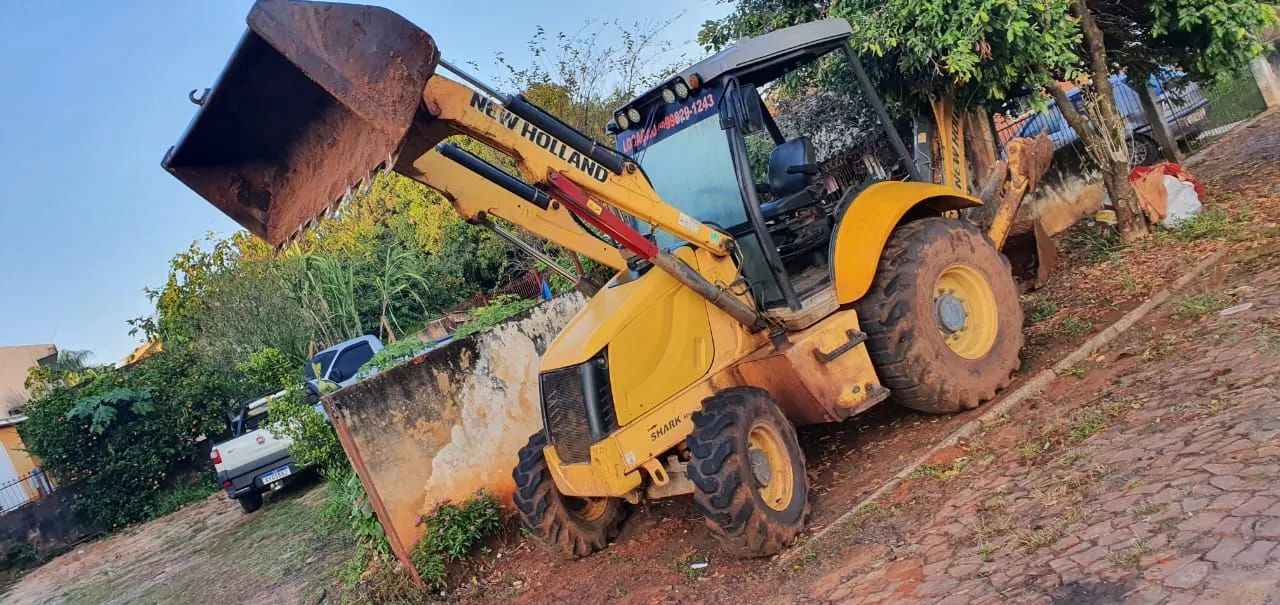 Retroescadeira New Holland - Foto 4