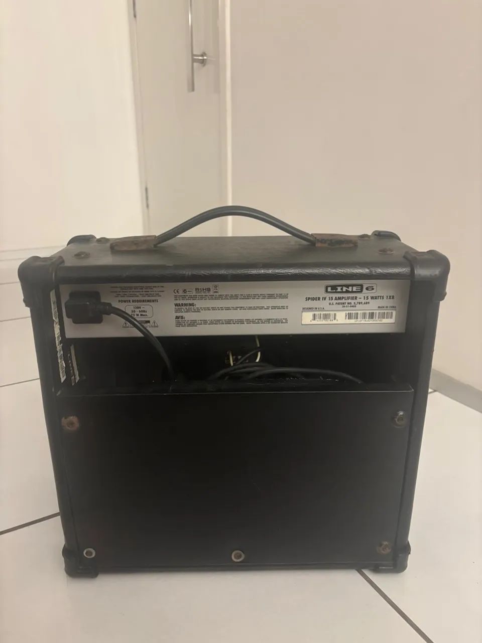Amplificador Line 6 Spider IV 15 - Foto 3