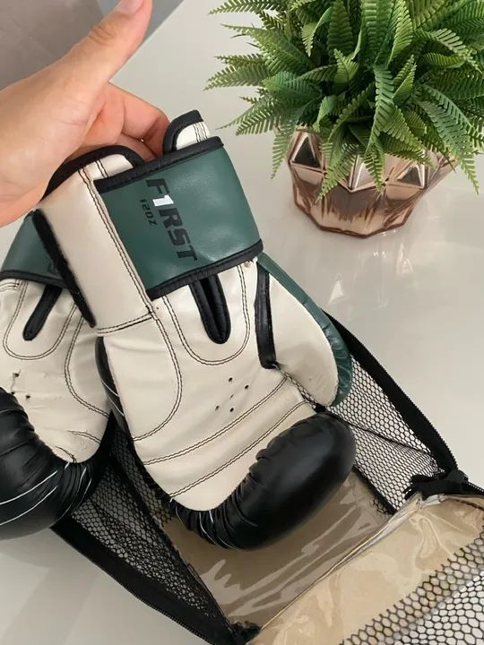 Luvas de Boxe First 12oz