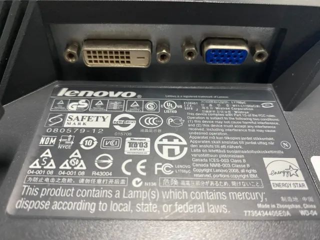 Monitor Lenovo ThinkVision L1700PC 17"    4x4 (quadrado) - Foto 4