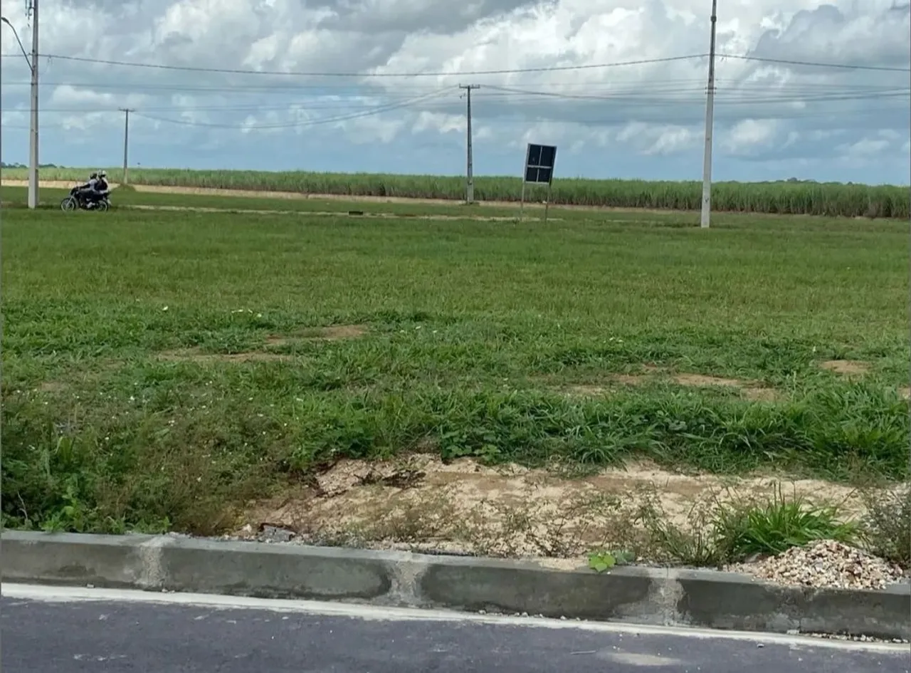 Rapasso terreno em rio largo ( buriti ) troco em moto com torna da sua parte...