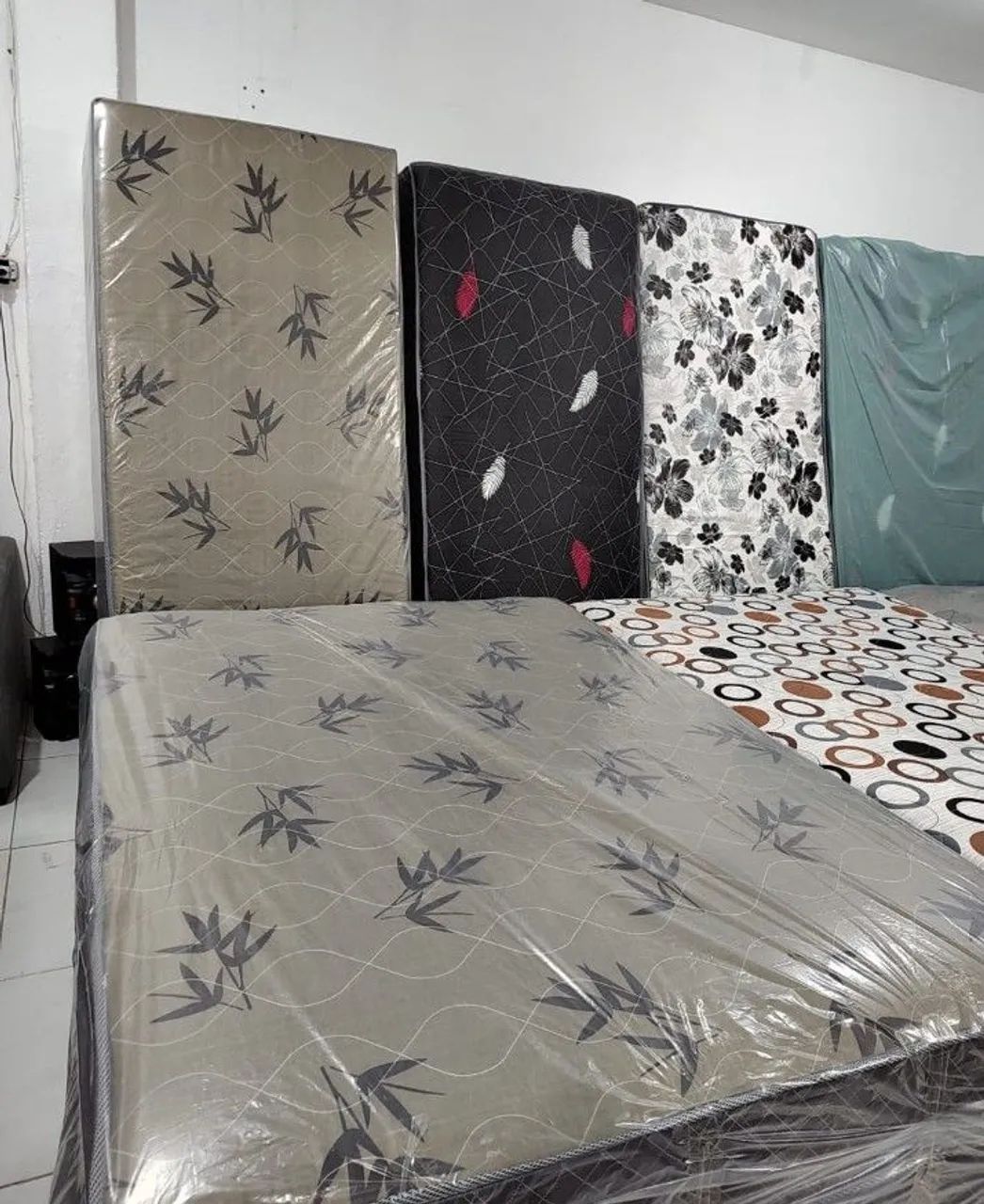 Camas box casal e solteiro Novos e Confortáveis - Diversos Modelos!