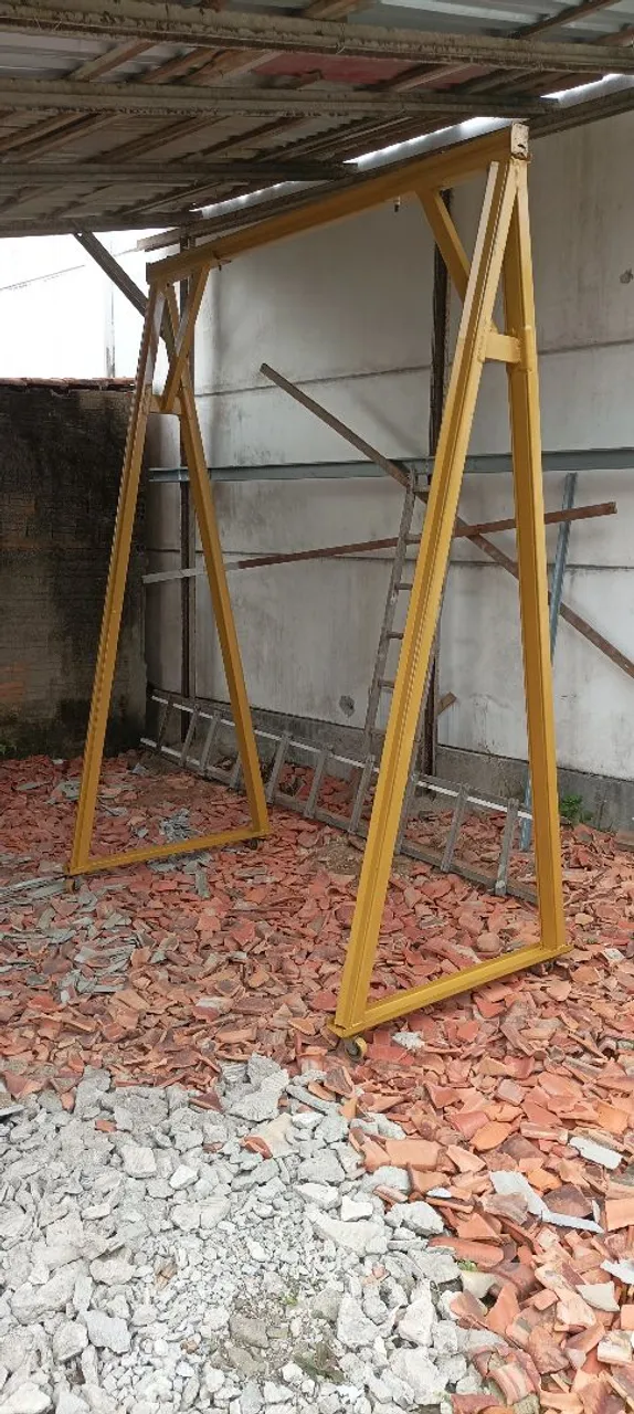 Pórtico Industrial Amarelo