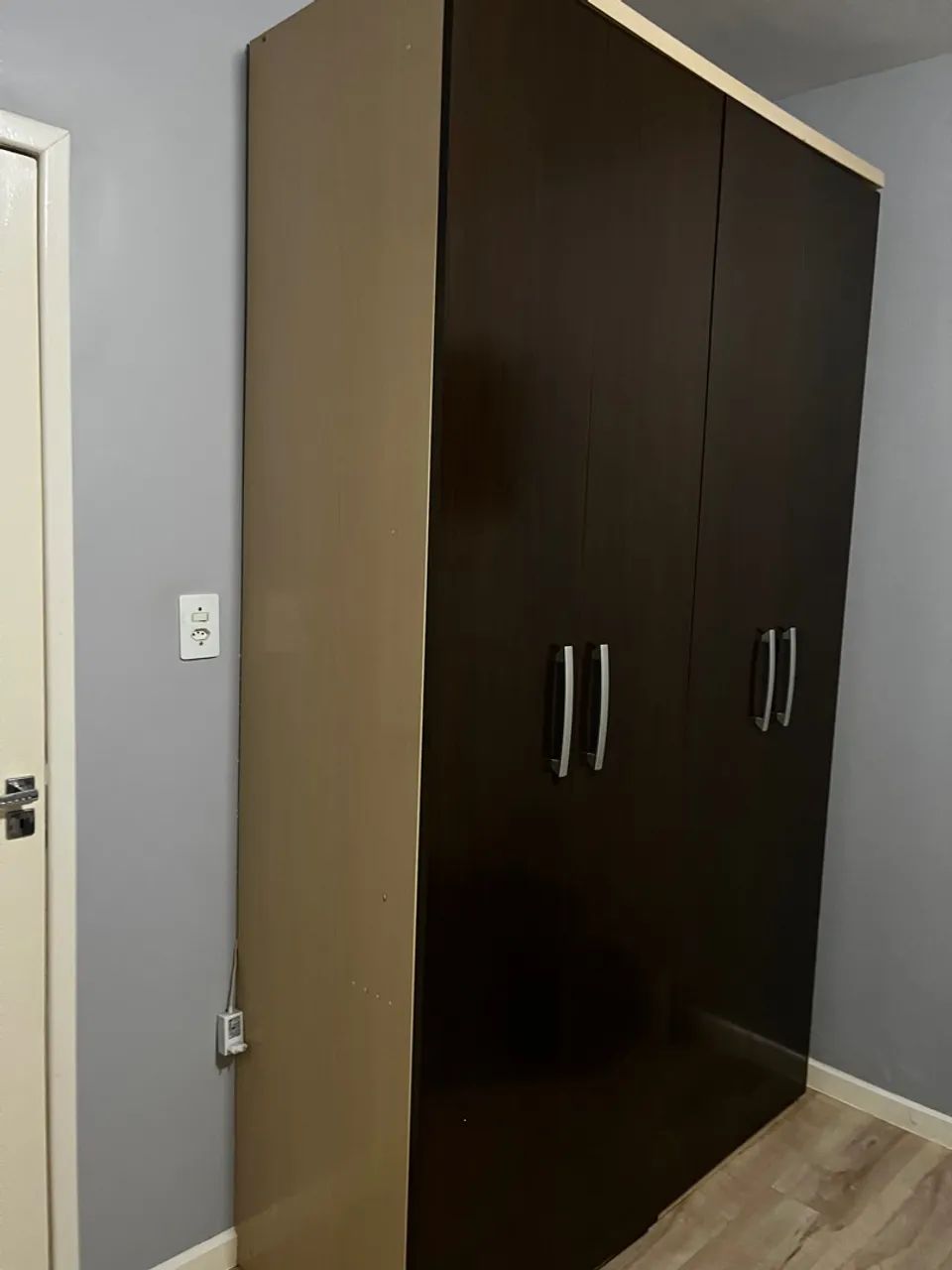 Guarda-Roupa casal MDF porta camarão  - Foto 2