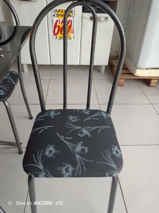 Mesa de 4 lugares - ENTREGA E MONTAGEM GRÁTIS  - Foto 3