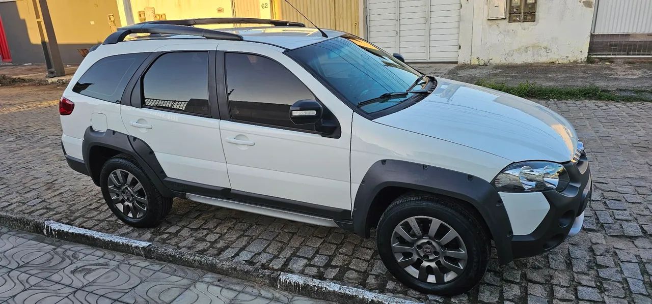 Palio Adventure 1.8 com 44.000km - Foto 5