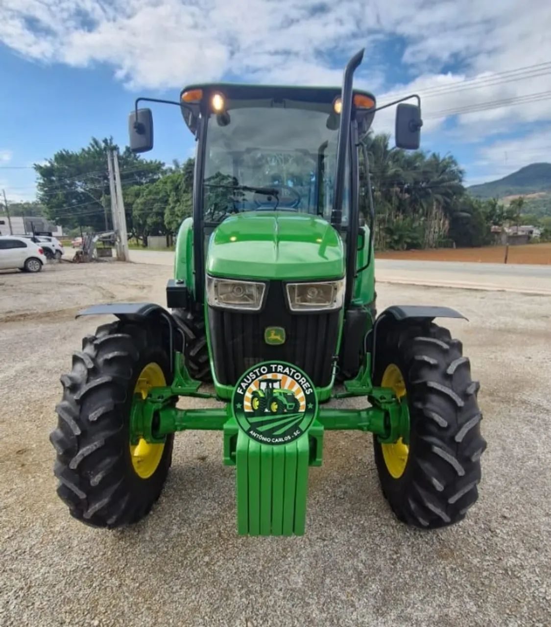 TRATOR AGRÍCOLA MARCA JOHN DEERE 5078E  - Foto 4
