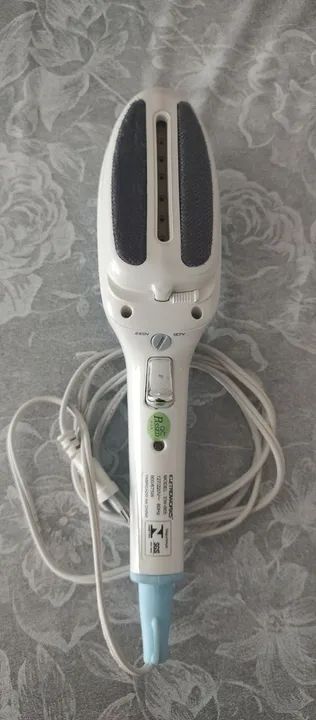 VAPORIZADOR / FERRO DE PASSAR ROUPAS - Foto 5
