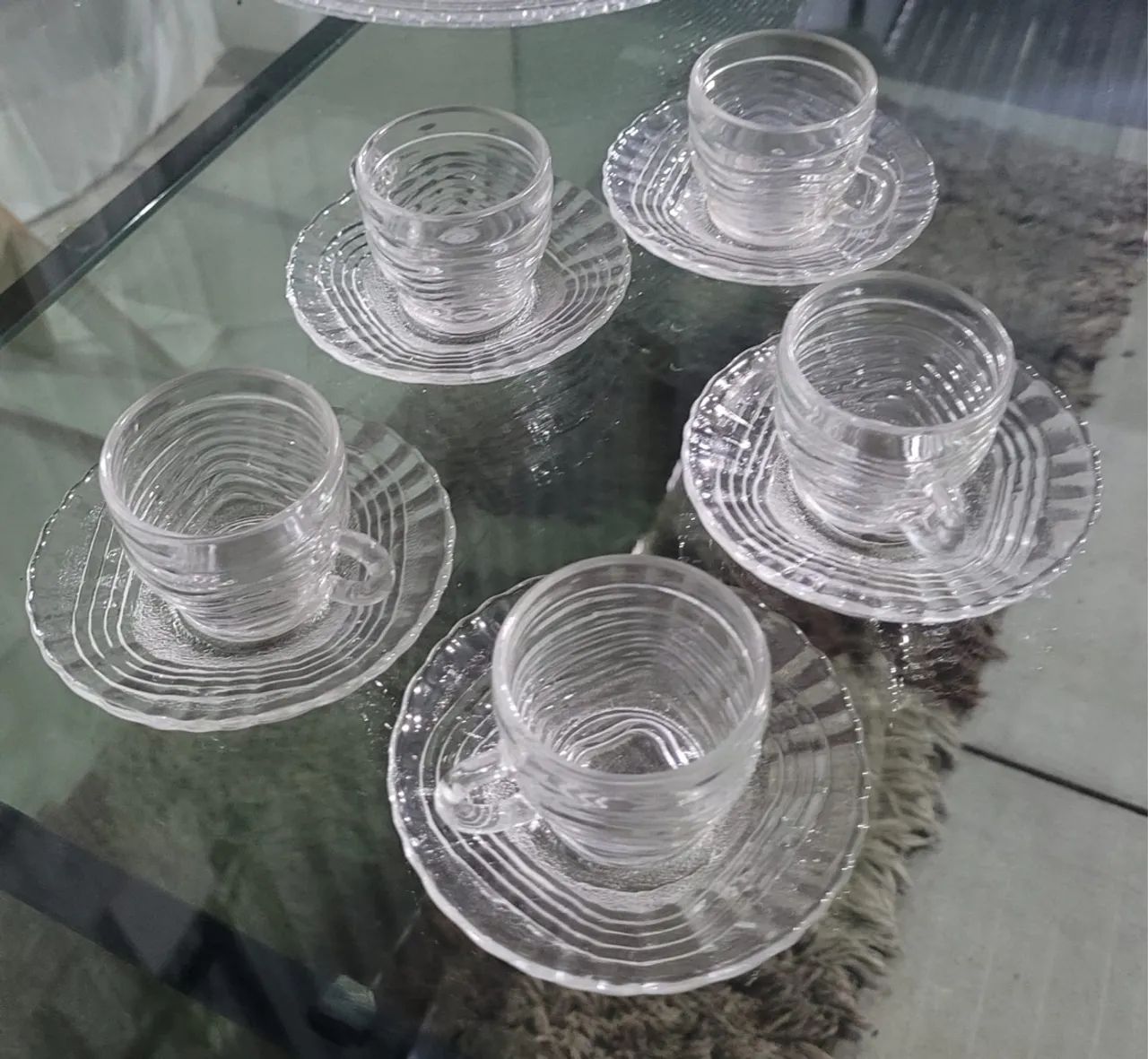 Conjunto xícaras de vidro transparente 